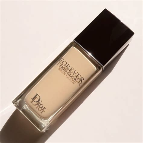 flaconi dior skin glow|dior foundation reviews.